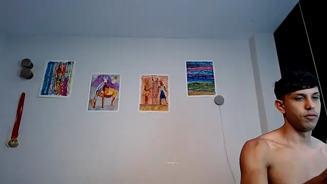 Snapshot of HOTLATINO2025 chatting on 10.17.25 HOTLATINO2025 online show from 10.17.25