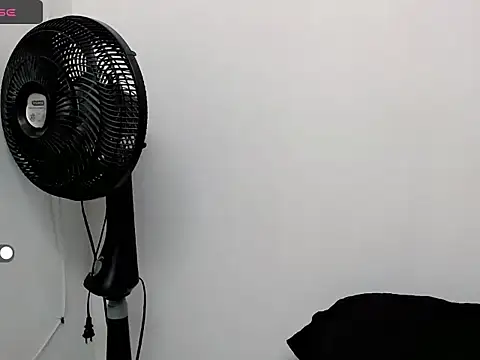 mia grey01 online show from 02.06.25