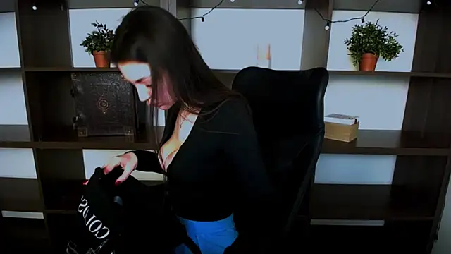 Snapshot of Lexi_Jous chatting on 02.27.25 Lexi Jous online show from 02.27.25