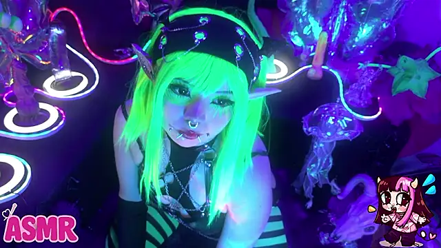 LaytonBox online show from 03.26.26