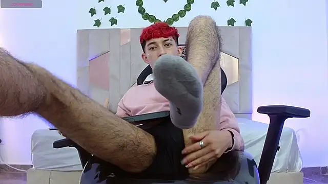 Axel tay online show from 02.14.25