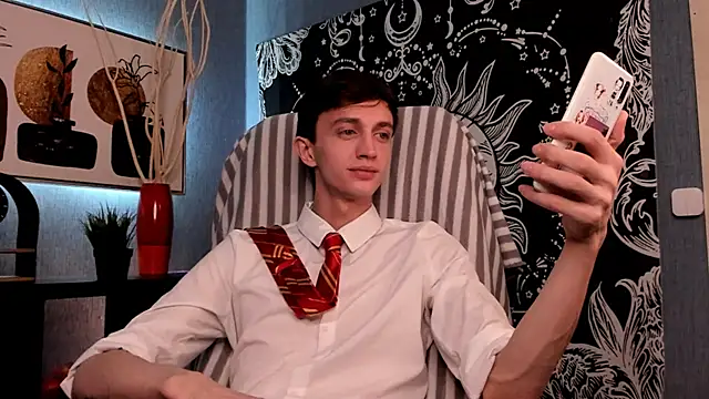 Snapshot of John_Weasley chatting on 01.09.25 John Weasley online show from 01.09.25