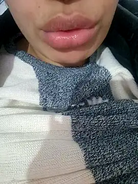 Snapshot of nonalona199999 chatting on 03.01.25 nonalona199999 online show from 03.01.25