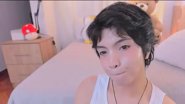 AllanYong18 online show from 03.05.26