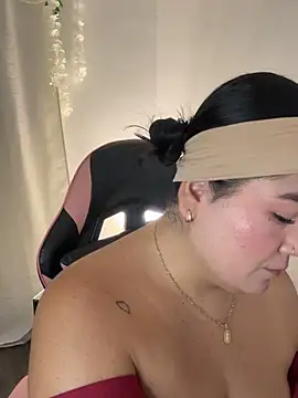 Snapshot of karla_hotgirl chatting on 03.03.26 karla hotgirl online show from 03.03.26