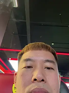 Snapshot of zxb757369 chatting on 02.06.25 zxb757369 online show from 02.06.25