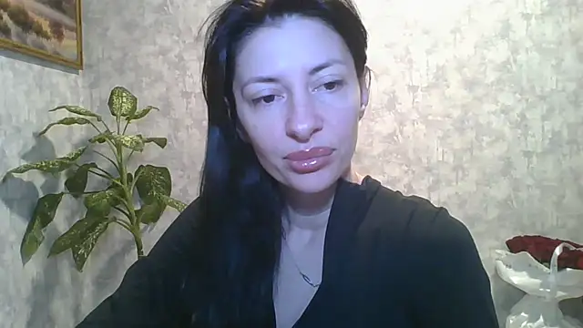 LissaBlossom online show from 04.25.26