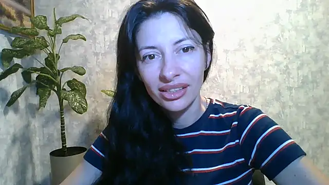 LissaBlossom online show from 06.08.26