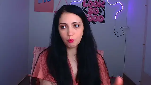 Snapshot of Amalia_amor chatting on 05.21.26 Amalia amor online show from 05.21.26