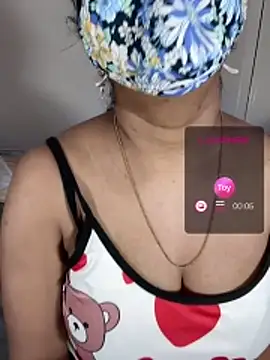 ArathyNambyarMallu online show from 04.27.26