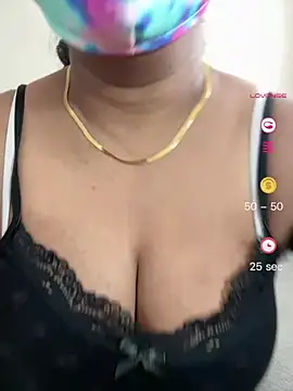 Snapshot of ArathyNambyarMallu chatting on 07.28.26 ArathyNambyarMallu online show from 07.28.26