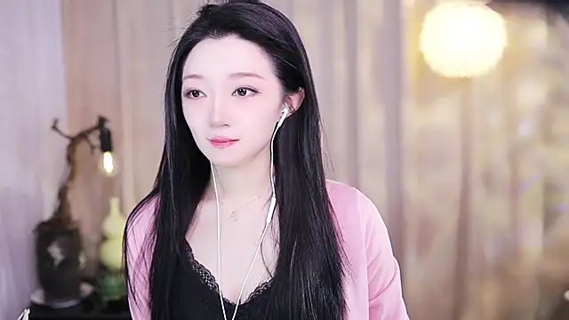 Snapshot of Zoe-99 chatting on 02.26.26 Zoe-99 online show from 02.26.26