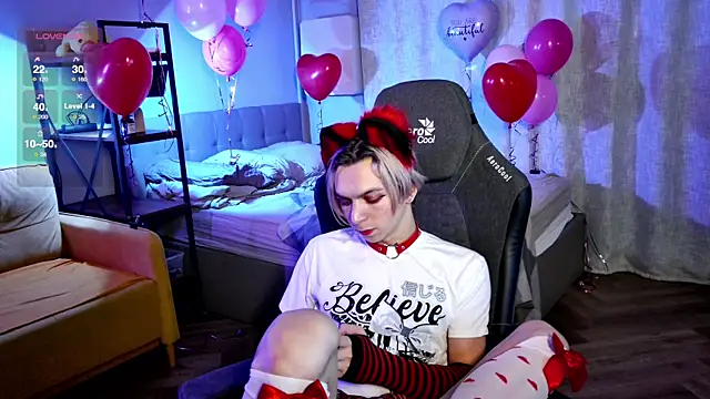 leon yuugen online show from 02.13.25