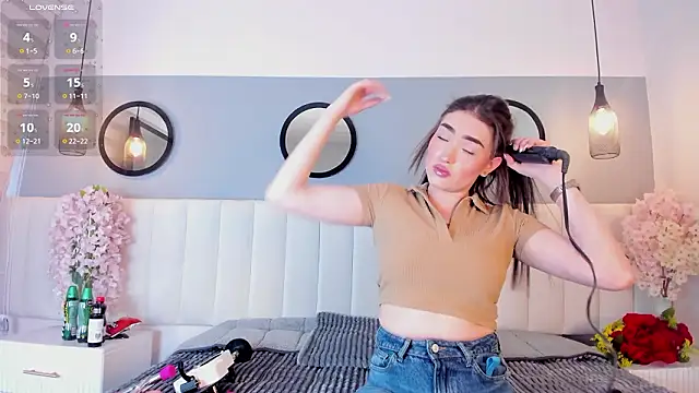 chelsea bolton  online show from 02.02.26