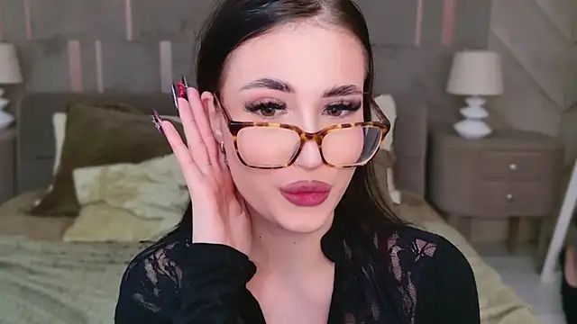 Snapshot of EmmaLawrens chatting on 03.13.25 EmmaLawrens online show from 03.13.25