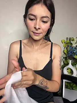 Aleska Miami online show from 06.08.26