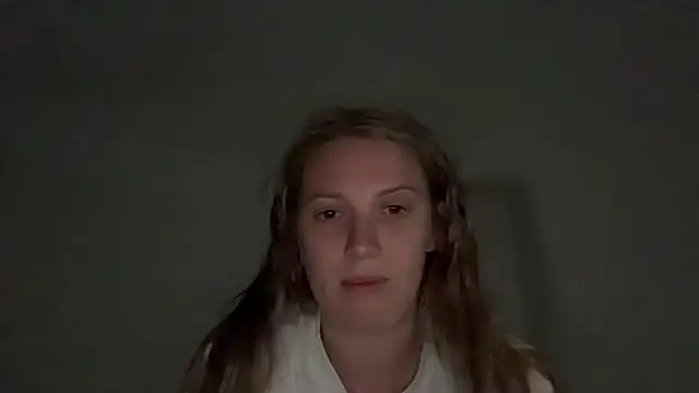 Snapshot of Ella-82 chatting on 07.06.26 Ella-82 online show from 07.06.26
