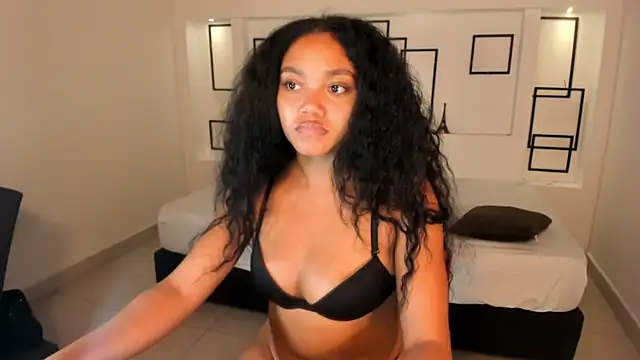 JasmineRose7 online show from 02.23.25