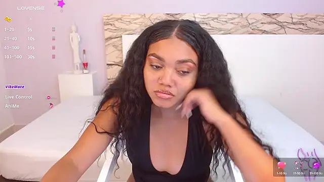 JasmineRose7 online show from 02.25.25