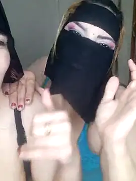 Snapshot of Mayan9 chatting on 01.12.25 Mayan9 online show from 01.12.25