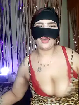 Snapshot of Mayan9 chatting on 02.11.25 Mayan9 online show from 02.11.25