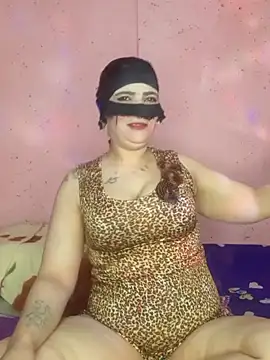 Snapshot of Mayan9 chatting on 03.14.25 Mayan9 online show from 03.14.25