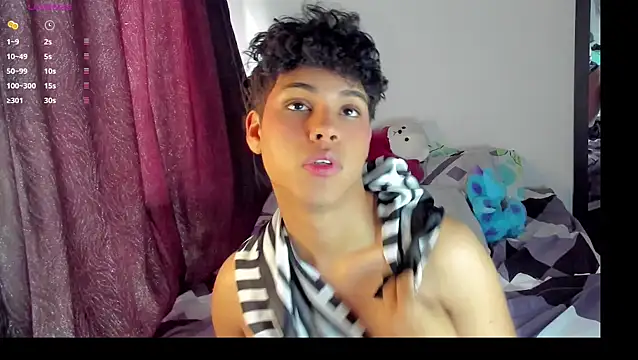 Snapshot of dani_angels__ chatting on 02.17.25 dani angels online show from 02.17.25