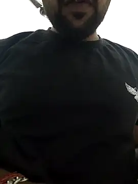 Snapshot of 13lusty chatting on 03.21.25 13lusty online show from 03.21.25