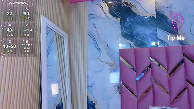 hotiergirl online show from 04.06.26