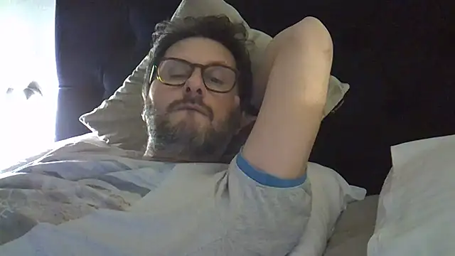 Snapshot of Cellino4 chatting on 02.25.25 Cellino4 online show from 02.25.25