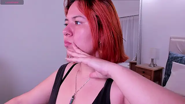 zoes milee online show from 02.04.25