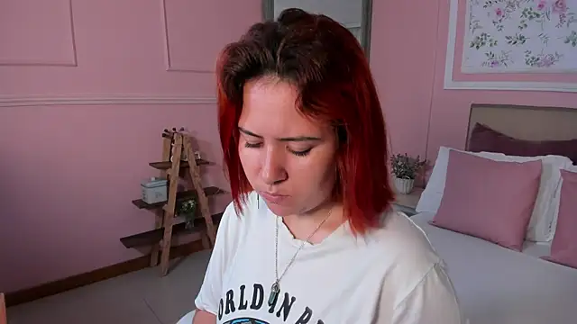 zoes milee online show from 02.26.25