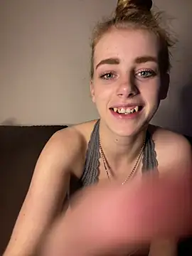 VioletxBlue online show from 07.16.26