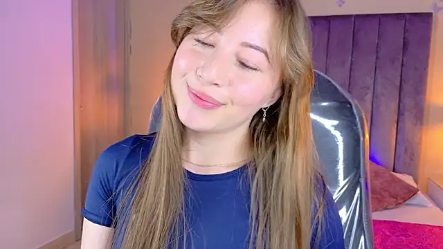 Dahlia Rousse online show from 03.22.26