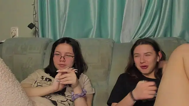 honey love honeyy online show from 01.17.25