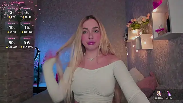 Mika Rayy online show from 11.19.25