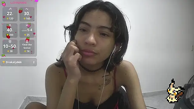 Snapshot of Lovelyamyy chatting on 02.13.25 Lovelyamyy online show from 02.13.25