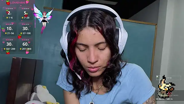 Snapshot of Lovelyamyy chatting on 10.05.25 Lovelyamyy online show from 10.05.25