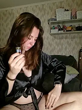 Melenka online show from 04.02.26