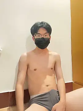 Snapshot of yfx468 chatting on 10.11.25 yfx468 online show from 10.11.25