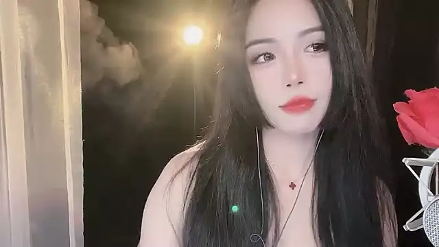 Snapshot of ying-love520 chatting on 02.02.25 ying-love520 online show from 02.02.25