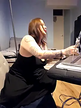 vanillachocduo online show from 02.26.25