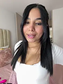 CharlotteGraay online show from 04.05.26