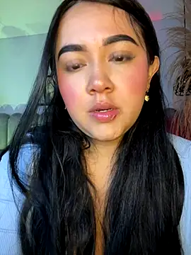 Sara  collins   online show from 11.18.25