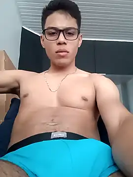 HornyTiger744 online show from 01.17.26