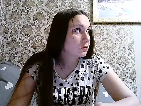Snapshot of Yuliia30 chatting on 05.20.26 Yuliia30 online show from 05.20.26