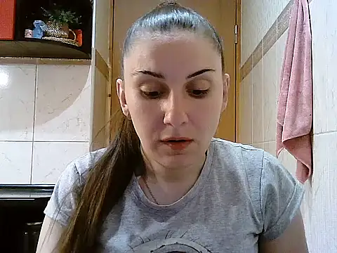 Snapshot of Yuliia30 chatting on 06.03.26 Yuliia30 online show from 06.03.26