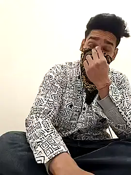 13horny13 online show from 01.13.25
