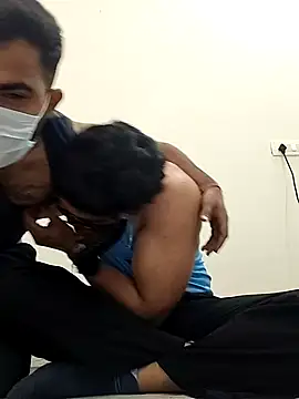 13horny13 online show from 02.01.25