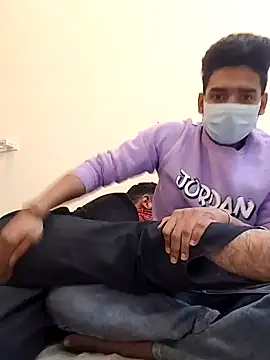 13horny13 online show from 02.13.25